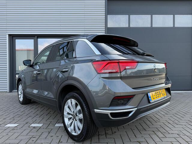 Volkswagen T-Roc 1.0 TSI Style ?Navigatie ?Apple Carplay & Android Auto ?Climate ?Adapt. Cruise ?Parkeersensoren ?Lichtmetaal 17"