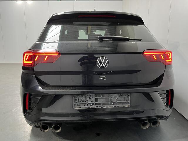 Volkswagen T-Roc 2.0 TSI 4Motion R / AUTOMAAT/ 300 PK/ AKRAPOVIC/ PANO/ CAMERA/ PARK. SENSOREN/ DCC/ IQ. LIGHT/ STOEL-STUURVERWARM./ KEYLESS/ ADAPT. CRUISE/ APP CONNECT/ NAVI/ CLIMA/ DAB/ 19" LMV