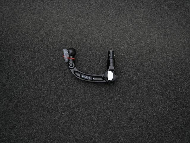 Volkswagen T-Roc 1.5 TSI 150 pk DSG R-Line Edition | Trekhaak | Achteruitrijcamera | Navigatie | Stoelverwarming | Adaptive Cruise