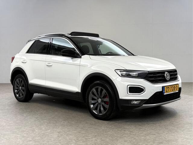 Volkswagen T-Roc 1.5 TSI Sport 150PK | Pano | Virtual | Camera | Carplay | Sfeerverl. | Adaptive Cruise | Stoelverw.