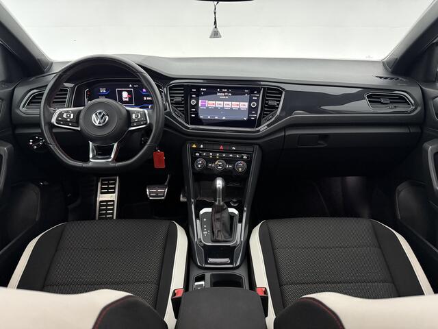 Volkswagen T-Roc 1.5 TSI Sport 150PK | Pano | Virtual | Camera | Carplay | Sfeerverl. | Adaptive Cruise | Stoelverw.
