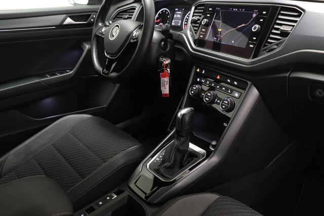 Volkswagen T-Roc Cabrio 1.5 TSI R-Line | STUURVERWARMING | PARK ASSIST | CAMERA