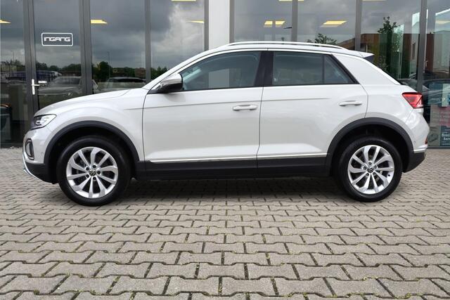 Volkswagen T-Roc 1.5 TSI Style | Camera | ACC | DAB | Fabrieksgarantie |