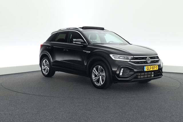 Volkswagen T-Roc 1.5 TSI 150pk DSG R-Line Business+ Panoramadak Trekhaak Camera Matrix Keyless Stoelverwarming