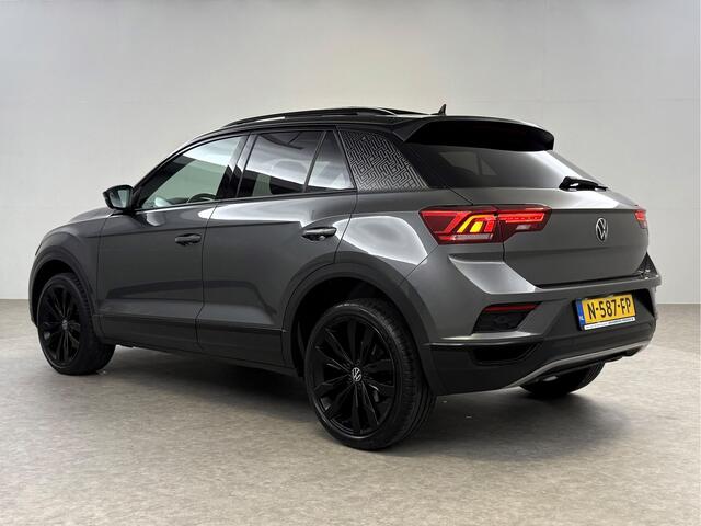 Volkswagen T-Roc 1.5 TSI Sport | Pano | Virtual | Camera | Carplay | Adaptive Cruise | Keyless | Stoelverw. | NAP