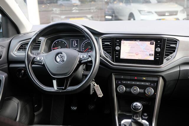 Volkswagen T-Roc 1.5 TSi 150pk Style Business | Navi | App Connect | Climate | Adaptive Cruise | Camera | 18" velgen