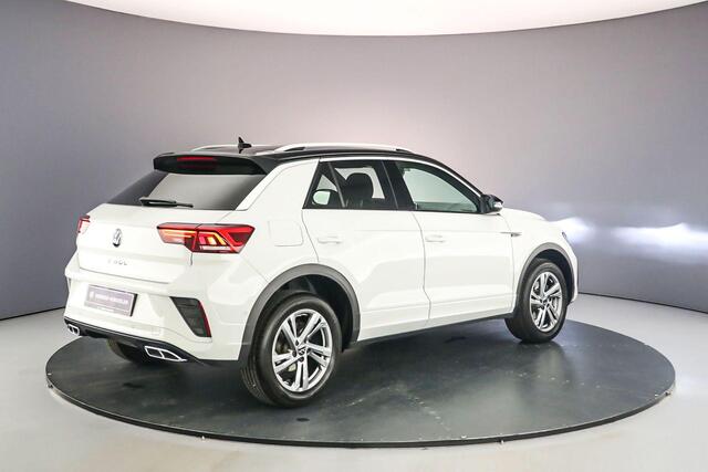 Volkswagen T-Roc R-Line 1.5 TSI 150pk DSG Automaat Adaptive cruise control, Achteruitrijcamera, Stoelverwarming, LED koplampen, Keyless start, Parkeersensoren
