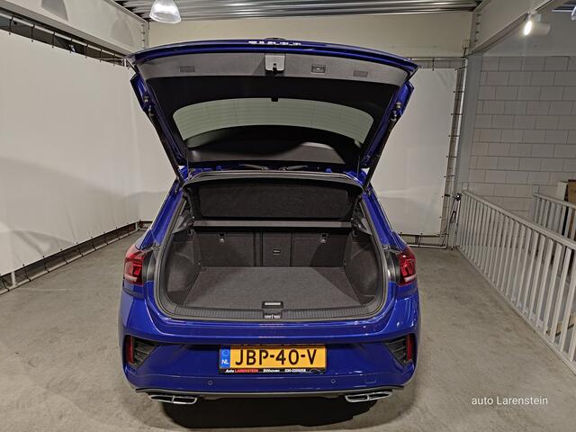 Volkswagen T-Roc 1.5 TSI R-Line (3x) 150pk Business DSG7 110kw IQ / Afn.Trekh / ACC / Dig.dash./ Elektr.A,Klep IQ Light / IQ Drive / Trekhaak afneembaar / 19 inch LM velgen / Carplay