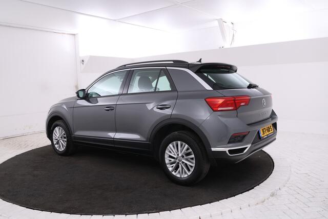 Volkswagen T-Roc 1.6 TDI Style Navigatie, Airco, Cruise.