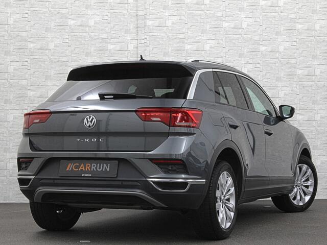 Volkswagen T-Roc 1.5 TSI | ACC | Origineel NL | BOVAG Garantie | Trekhaak | Camera | Lane Assist | Groot Navi | Carplay | Climate Control | Getint Glas | 17'' |