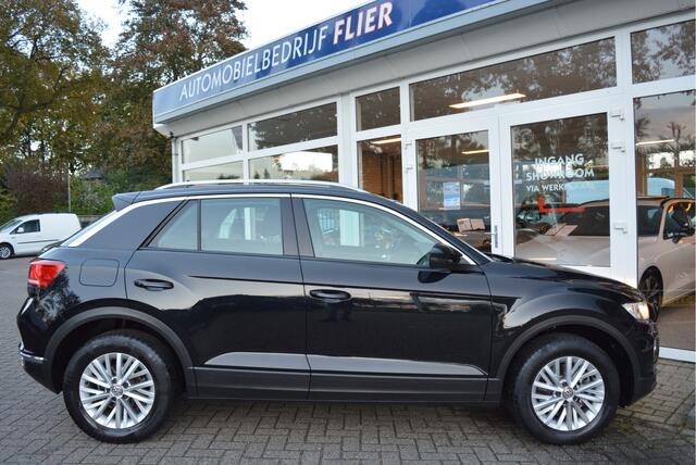 Volkswagen T-Roc 1.0 116PK TSI Style | Adaptive | Clima | PDC V+A | Orig. NL | NAP |