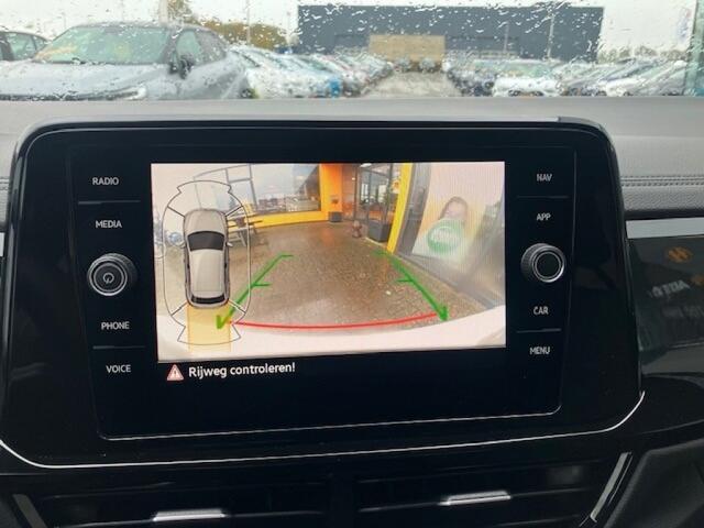 Volkswagen T-Roc 1.5 TSI 150 pk Style - Apple-Android - camera - stoelverwarming