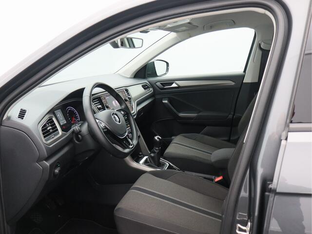 Volkswagen T-Roc 1.0 TSI Style Business/ achteruitrijcamera/ lage km!