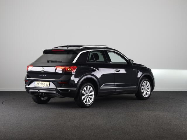 Volkswagen T-Roc 1.5 TSI Sport | DSG Automaat | Panoramadak | Automatische airco | LED koplampen | Navigatie | Carplay |