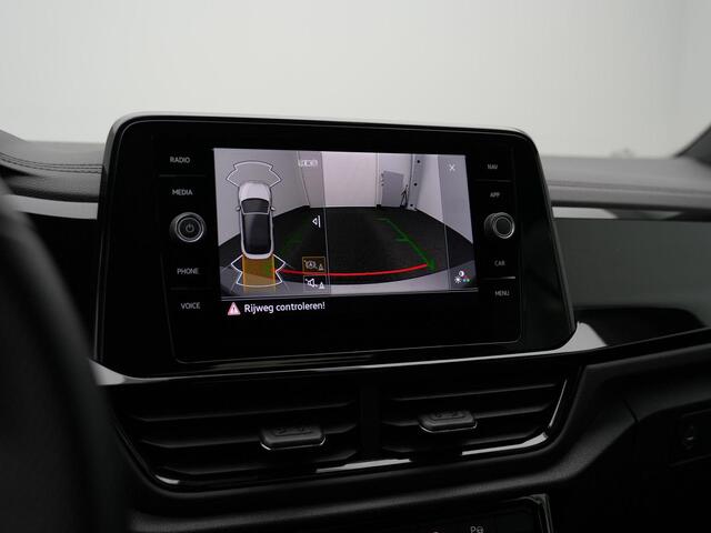 Volkswagen T-Roc Cabrio 1.5 TSI 150 pk DSG R-Line Edition Grey | Trekhaak | IQ Light | Stuur-/stoelverwarming | Achteruitrijcamera | Navigatie