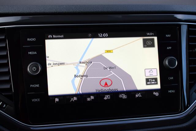 Volkswagen T-Roc 2.0 TSi 190pk Automaat 4Motion Sport LED | Panoramadak | Virtual | Beats Audio | Carplay | 19 Inch LMV