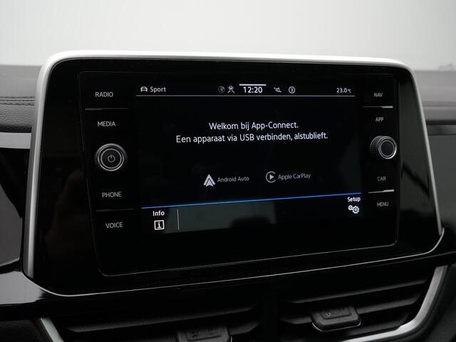 Volkswagen T-Roc Cabriolet 1.5 TSI 150 pk DSG R-Line | Achteruitrijcamera | Stoelverwarming | Carplay | 19 inch