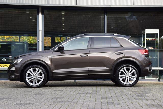 Volkswagen T-Roc 1.5 TSI Sport Business R DSG Automaat | BOVAG Garantie | Virtual Cockpit | Navigatie | Achteruitrijcamera | 18'' Velgen Met All Season Banden | Adaptive Cruise | Stoelverwarming |