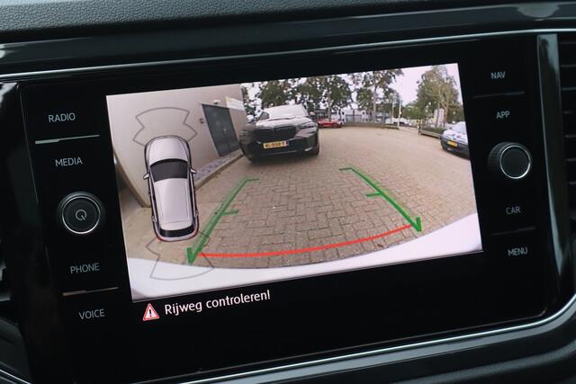 Volkswagen T-Roc 1.5 TSI R-Line Sport NL-Auto!! Pano I Elek.A-Klep I R.Line Int.