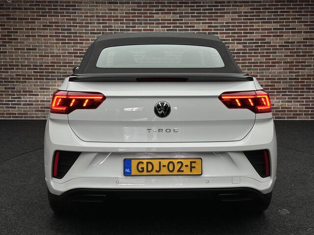 Volkswagen T-Roc Cabrio 1.5 TSI R-Line | Beats by Dre| IQ Light| Keyless|