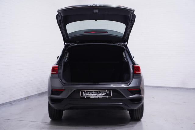 Volkswagen T-Roc 1.0 TSI Apple Carplay PDC v+a Stoelverwarming NAP