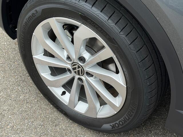 Volkswagen T-Roc 1.5 TSI 150pk DSG Style | Dode hoek | Camera | Keyless | Elek. Achterklep | Rijklaar incl. garantie