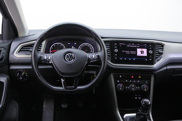 Volkswagen T-Roc 1.0 TSI Style | Afn. Trekhaak | Navigatie | Carplay |