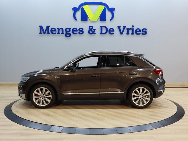 Volkswagen T-Roc 2.0 TSI 4Motion Sport Airco ECC | Virtual | Stoel\Stuur Verwarming | Trekhaak | Camera | Apple Carplay | Sfeer | Isofix