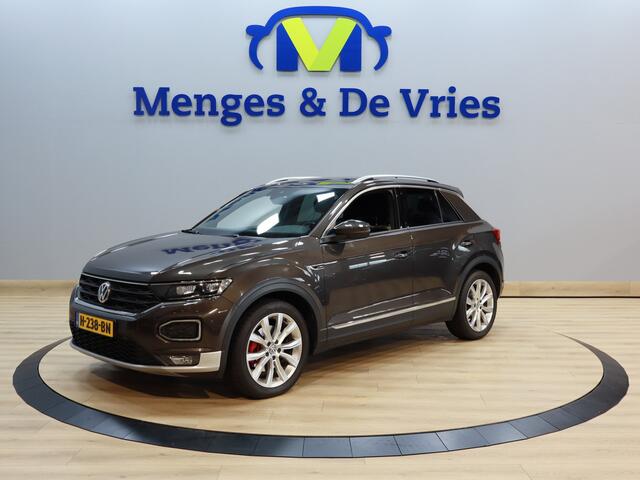 Volkswagen T-Roc 2.0 TSI 4Motion Sport Airco ECC | Virtual | Stoel\Stuur Verwarming | Trekhaak | Camera | Apple Carplay | Sfeer | Isofix