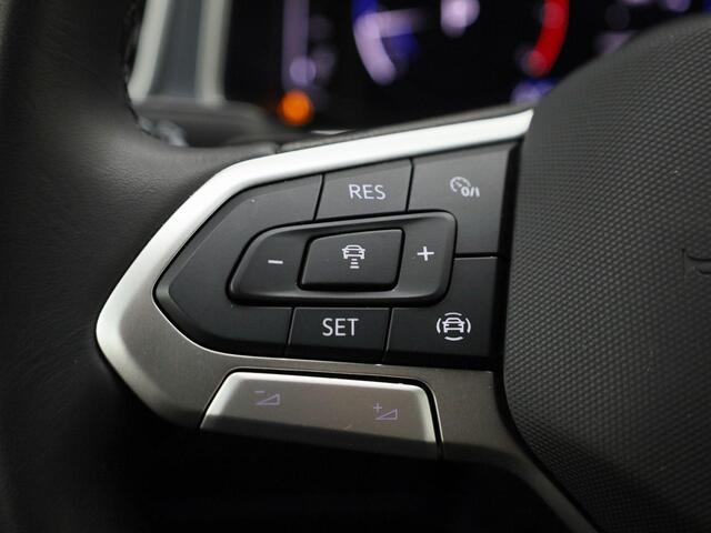 Volkswagen T-Roc 1.5TSI/150PK Style DSG · Navigatie · Trekhaak · Apple/Android carplay · Clima · Stoelverwarming & massage · Garantie tot december 2026