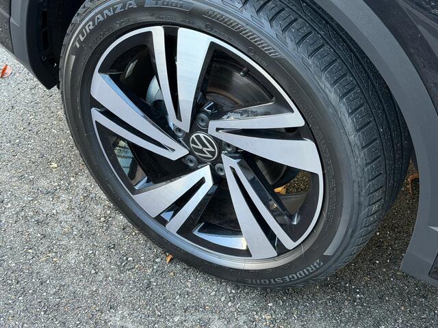 Volkswagen T-Roc 1.5 TSI 150pk DSG R-Line | Camera | Keyless | Elek. Achterklep | Dode hoek | Rijklaar incl. 1 jaar Bovag garantie