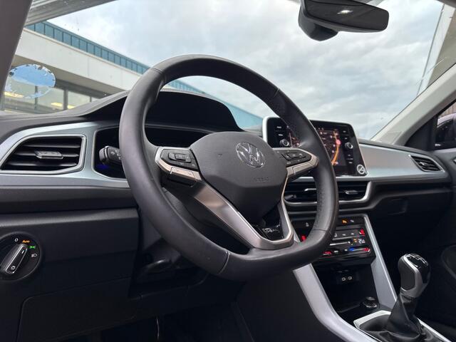 Volkswagen T-Roc 1.0 TSI GOAL EDITION AIRCO NAVI PDC LMV STOELVW