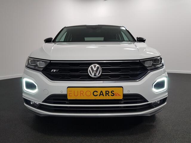 Volkswagen T-Roc 1.5 TSI 150pk DSG United R-Line | Navigatie | 19"Lichtmetalen velgen | Digitale Cockpit | Adaptive Cruise cruise control | Led
