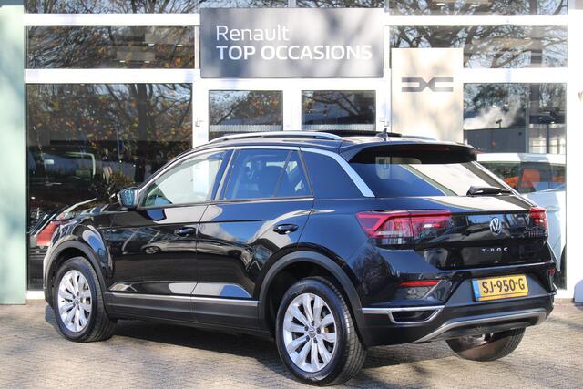 Volkswagen T-Roc 1.5 TSI Sport | Panoramadak | Virtual | Adaptieve cruise | Achteruitrij camera