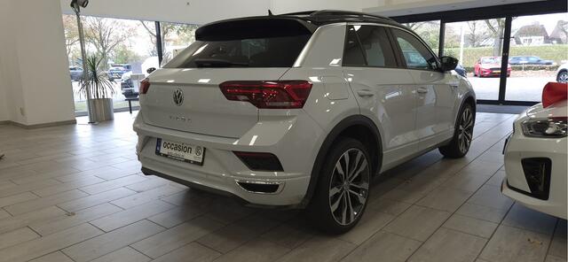 Volkswagen T-Roc 1.5 TSI 150pk R-LINE | PANO | ADAPTIVE-CC |