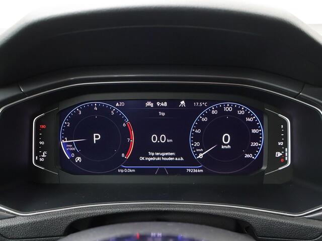 Volkswagen T-Roc 1.5 TSI Sport | 150 PK | Automaat | Trekhaak | Panoramadak | Adaptive cruise control |