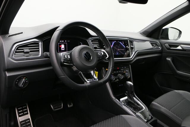 Volkswagen T-Roc 1.5 TSI 150 pk DSG Sport Business R / R-Line | Panoramadak | Trekhaak | Achteruitrijcamera | Stoelverwarming | Navigatie