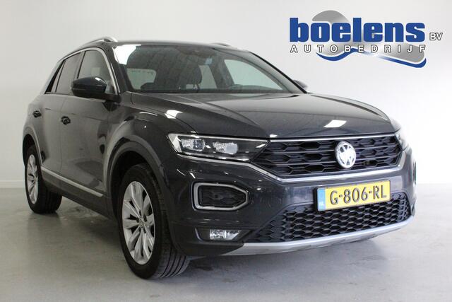 Volkswagen T-Roc 1.5 TSI Sport | CARPLAY | D-GLAS | ACC | CARPLAY | 17'LMV | CLIMA | LED | PDC | SPORT-INT! |