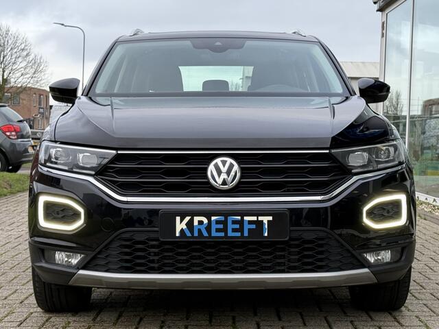 Volkswagen T-Roc 1.5 TSI Sport Panoramadak | Stuur/stoelverwarming|
