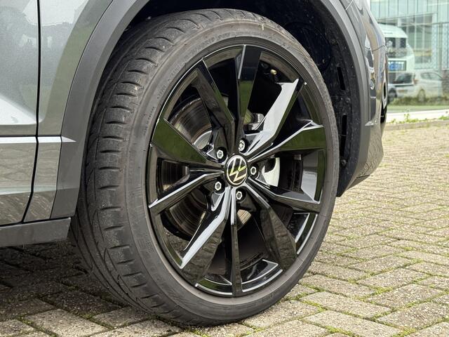 Volkswagen T-Roc 1.5 TSI R-Line Panorama | ACC | Stuur/stoelverwarming