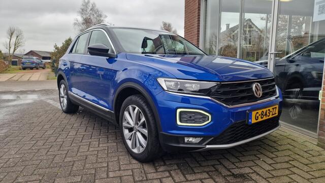 Volkswagen T-Roc 1.0 TSI Style, Stoelverwarming, NL Auto!