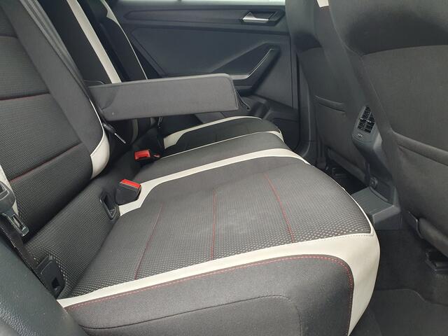 Volkswagen T-Roc 1.5 TSI Sport CARPLAY/LED/ACRUISE/CLIMA
