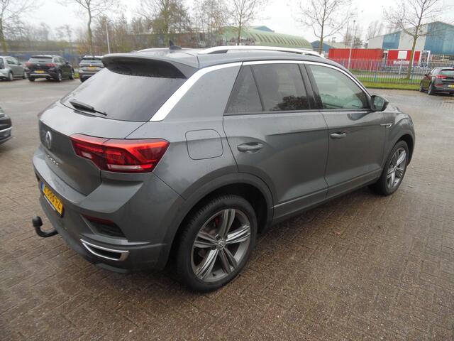 Volkswagen T-Roc 1.5 TSI Sport Business R line