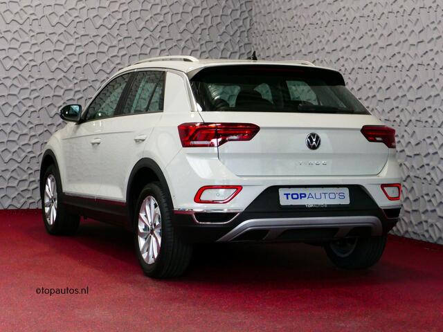 Volkswagen T-Roc 1.5 TSI 150PK STYLE PLUS BI-TONE INTERIEUR ALCANTARA IQ. ELEK.KLEP ADAP.CRUISE VIR.COCKPIT CAMERA STOEL/STUUR VERW. 17''LMV 06/2024