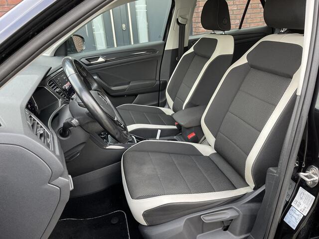 Volkswagen T-Roc 1.5 TSI Sport VIRTUAL DASBOARD | LED | TREKHAAK | ELEC. A. KLEP | ADAPTIVE CRUISE CONTROL | CAMERA | APPLE/ANDROID CARPLAY