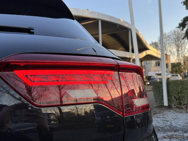 Volkswagen T-Roc 1.0 TSI Sport (Trekhaak,Camera,Virtual,Navi)