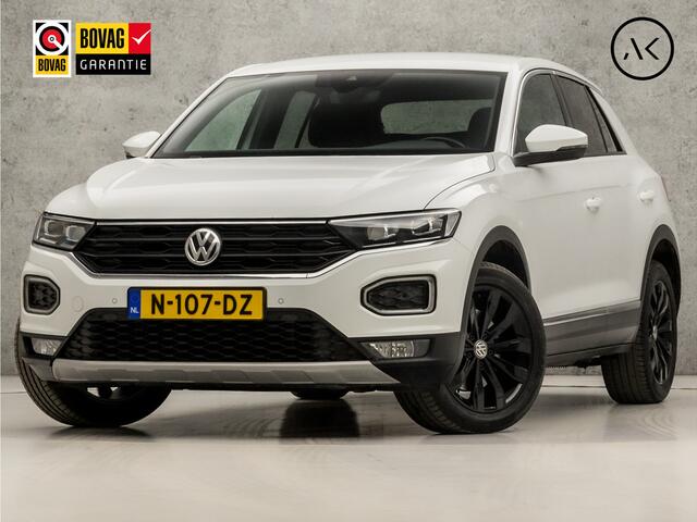 Volkswagen T-Roc 1.5 TSI Sport 150Pk Automaat (VIRTUAL COCKPIT, APPLE CARPLAY, GROOT NAVI, CLIMATE, LEDER, STOELVERWARMING, LED KOPLAMPEN, ZWART HEMEL, GETINT GLAS, CAMERA, ADAPTIVE CRUISE, NIEUWSTAAT)