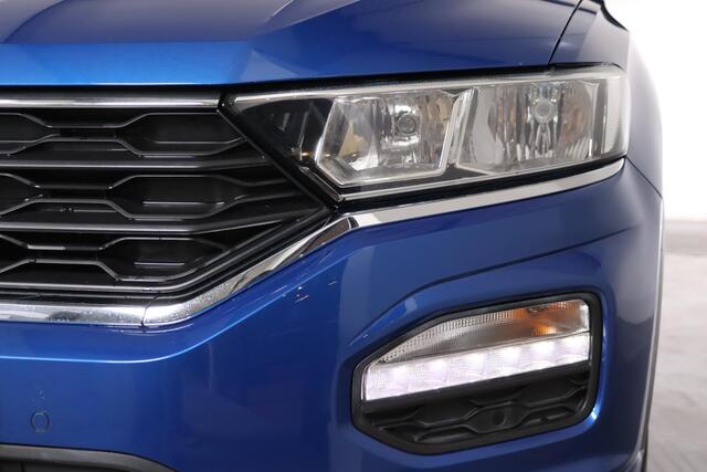Volkswagen T-Roc 1.0 TSI Style R-line Trekhaak, ACC, Bluetooth,