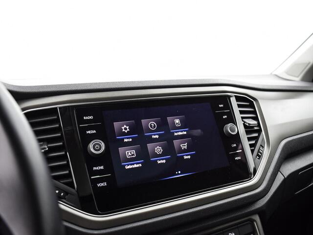 Volkswagen T-Roc 1.5 TSI 150pk DSG Sport Business R · Panoramadak · Camera · Afneembare Trekhaak · Stoelverwarming · Elek. Achterklep · Apple/Android Car Play ·