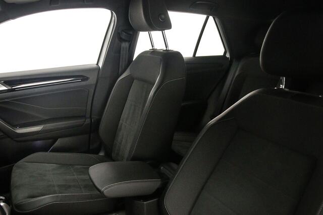 Volkswagen T-Roc R-Line Edition 1.5 TSI 150pk DSG Automaat Trekhaak, Adaptive cruise control, Achteruitrijcamera, Navigatie, LED koplampen, Stoelverwarming, Parkeersensoren